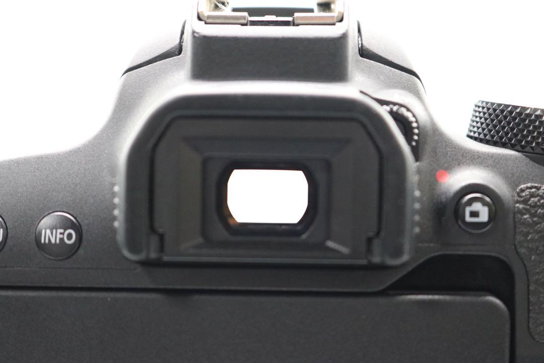 美品 【Canon EOS Kiss X9i ダブルレンズ】 Wi-Fi搭載