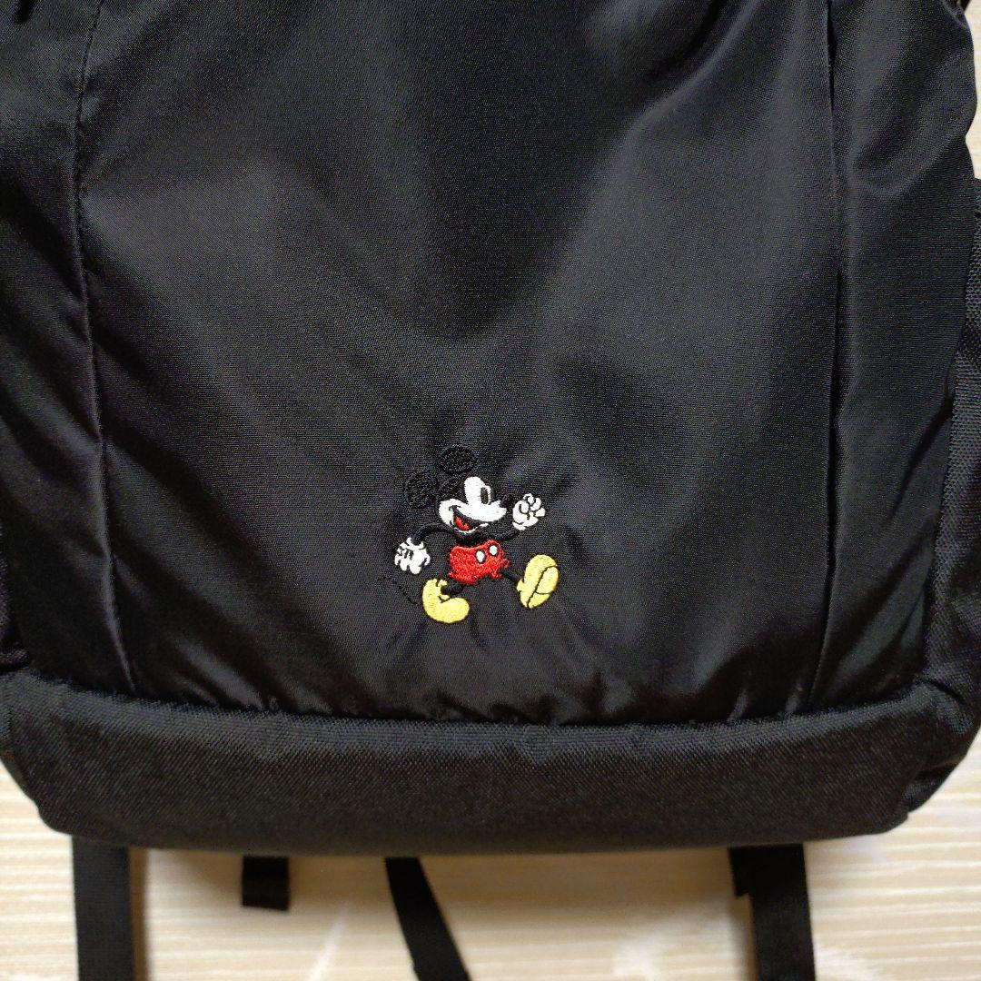 Disney　Mickey　×　Coleman　バックパック25L ミッキー