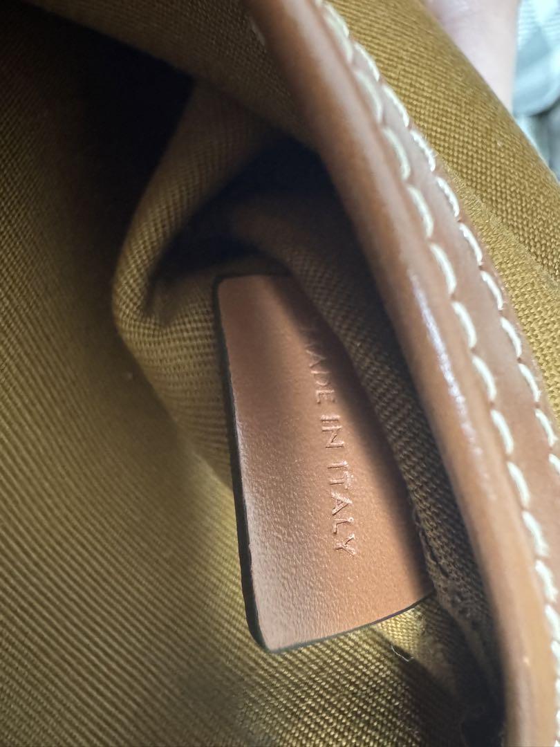 ❤ CELINE