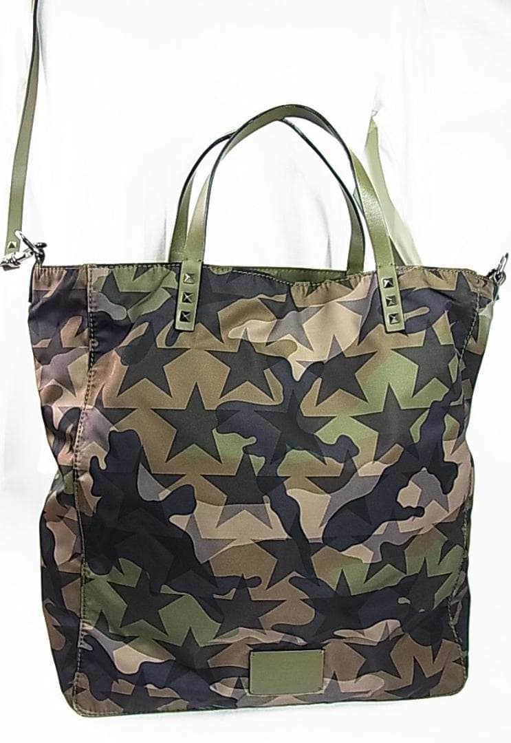 正規品難有バレンティノガラバーニショルダートートバッグカモフラージュ柄メンズユニ 正規品難有バレンティノガラバーニショルダートートバッグカモフラージュ柄メンズユニ