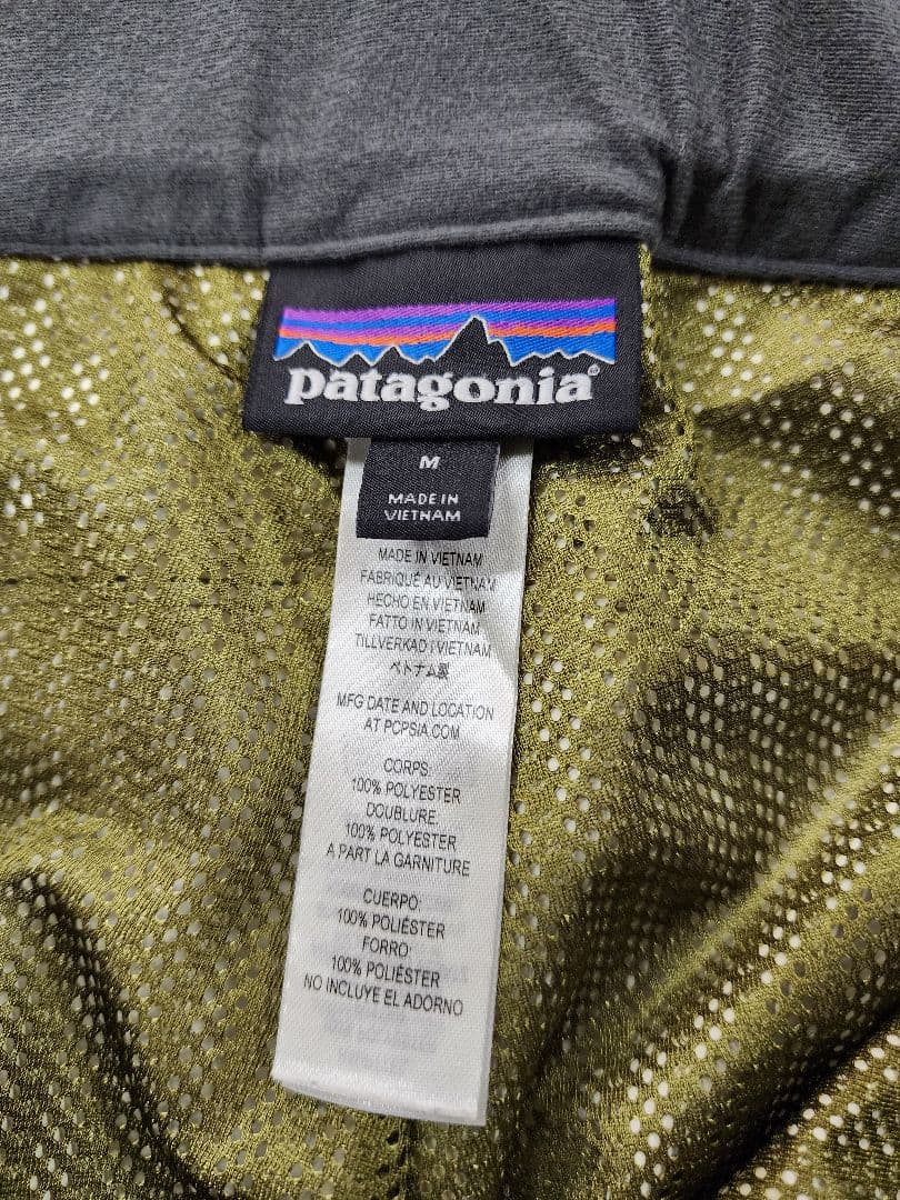 オリーブグリーン スノーボードウェア 男性用 オリーブグリーン スノーボードウェア 男性用