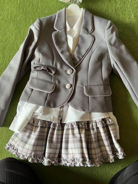 【美品】女の子 フォーマル スーツ　150cm 入学式　卒業式におススメ
