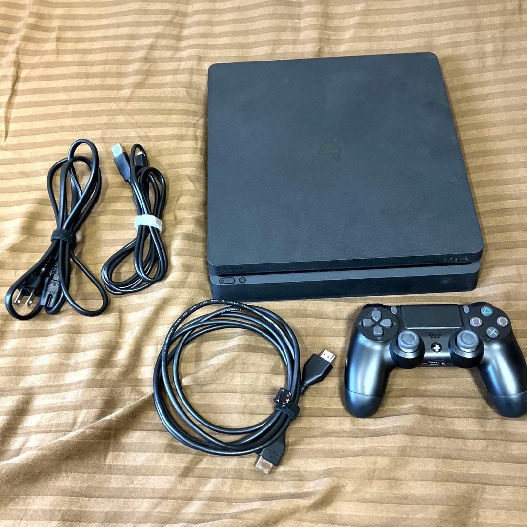 PlayStation 4 本体 ブラック コントローラー付き
