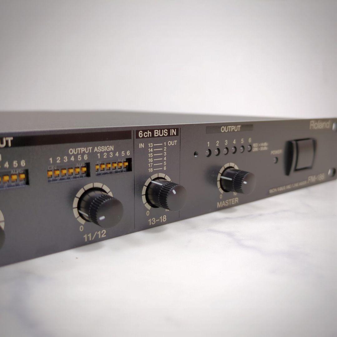 【未使用品】ローランド マイクラインミキサー 18ch FM-186