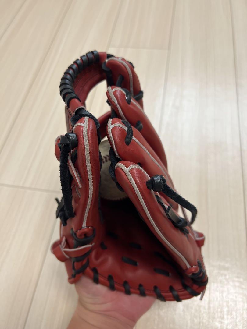 ロマネクロウ　軟式内野手用グローブ