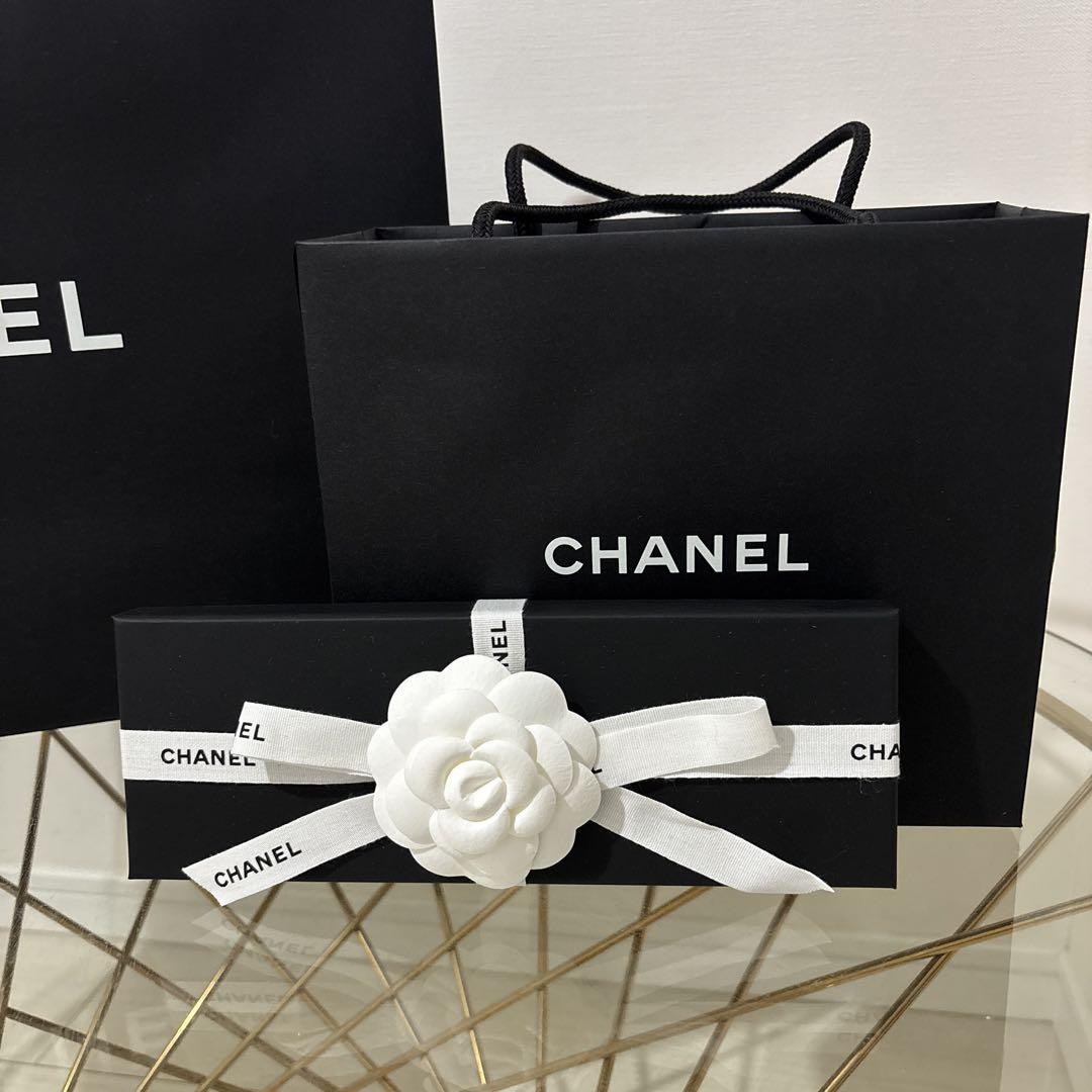 CHANEL ココ ビーチ コレクション ヘアバンド CHANEL 新作COCOヘアバンド - メルカリ