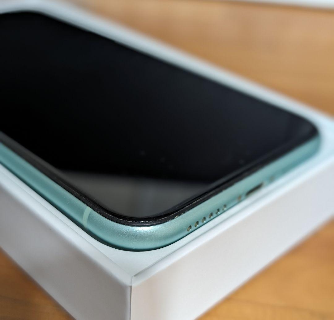 【ひび割れあり】iPhone 11 グリーン 128GB 箱付き NOMIDO様専用【箱、ケーブル有】iPhone 11 グリーン 128GB