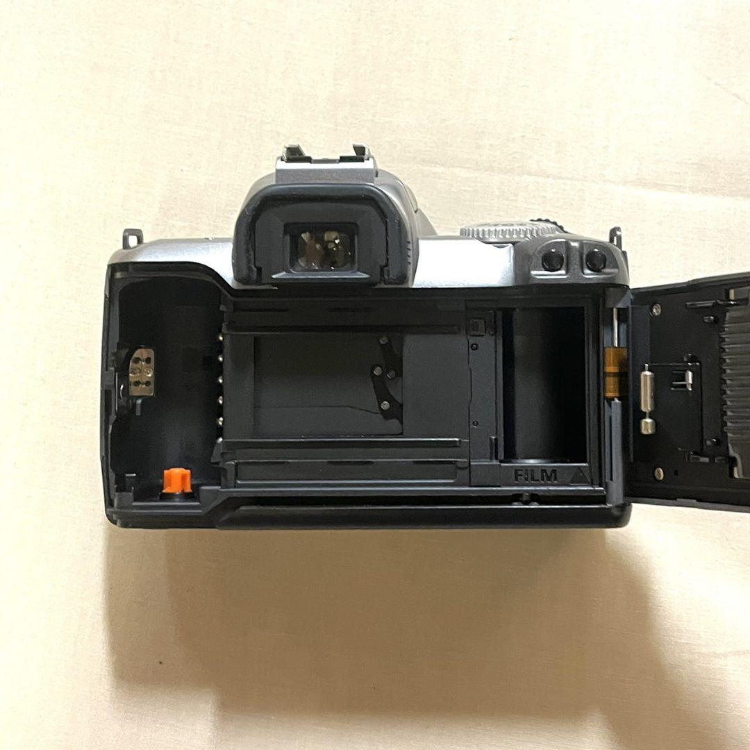 Canon EOS