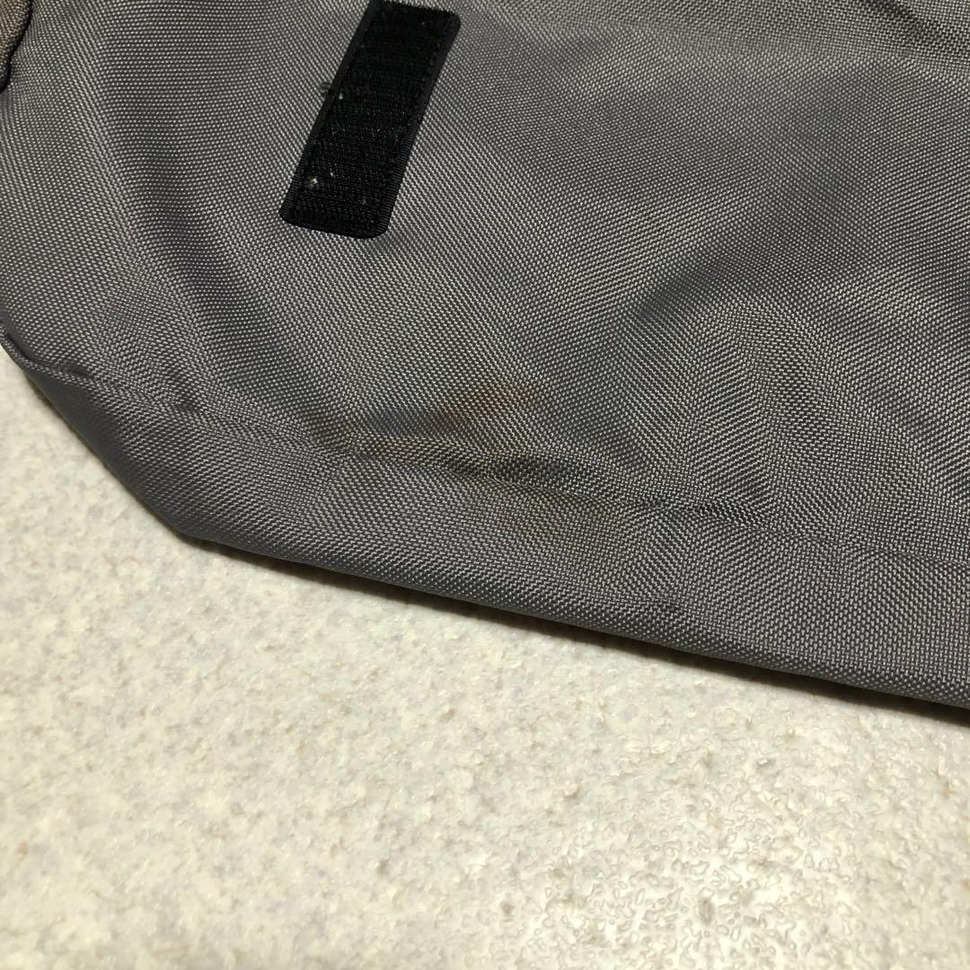 00s PUMA messenger bag y2k