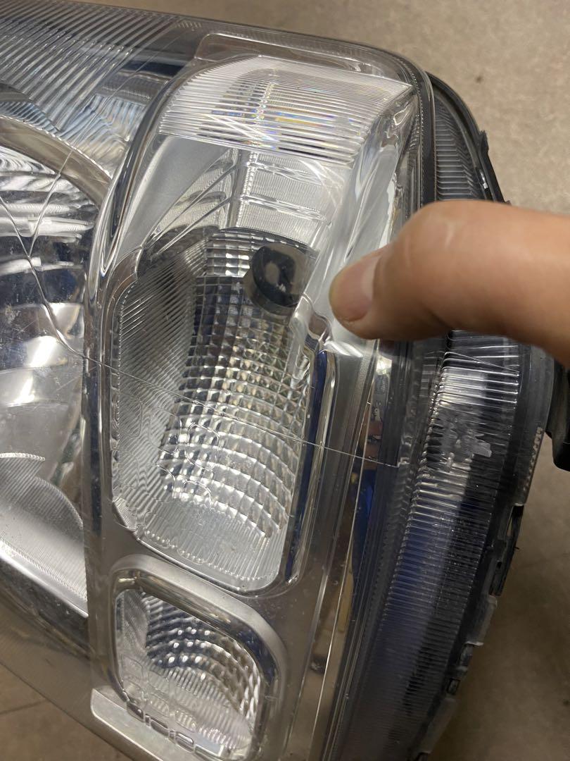 DA17V ヘッドライト左