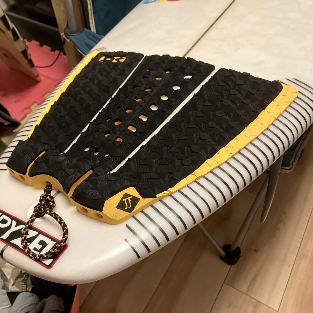 サーフボード　フィン付き