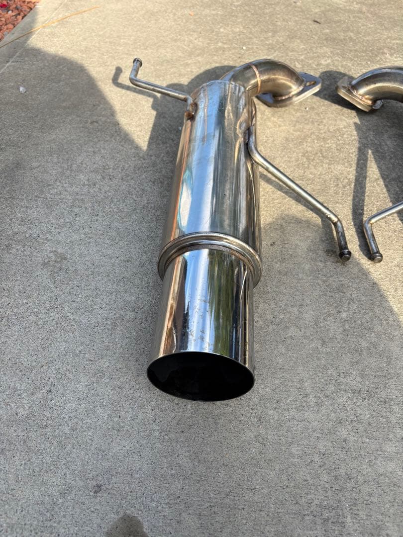 レガシィBP5 砲弾マフラー レガシィBP5 砲弾マフラー