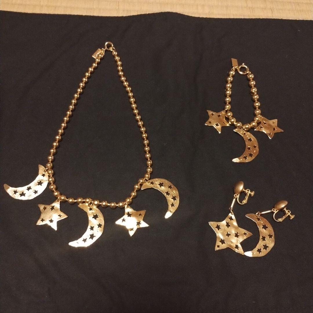 KENZO ３点セット 月と星のネックレスとイヤリング ブレスレット目立った傷や汚れなし