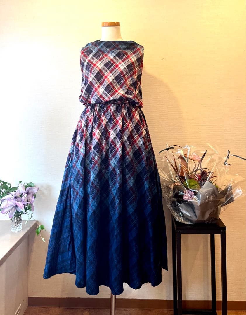 藍染 チェックのグラデーションワンピース 藍染 チェックのグラデーションワンピース
