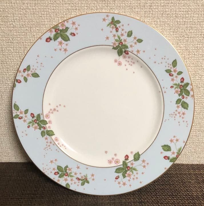 ウェッジウッド ワイルドストロベリー ブルーム プレート27cm sariater