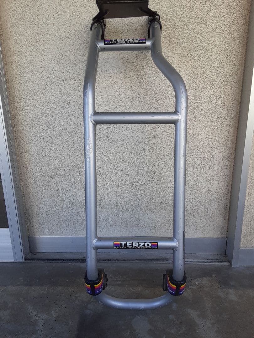 TERZO リアラダー傷や汚れあり