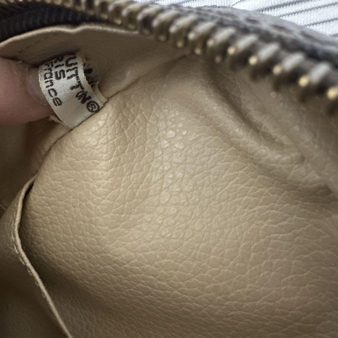 Louis Vuitton モノグラム トゥルーストワレット