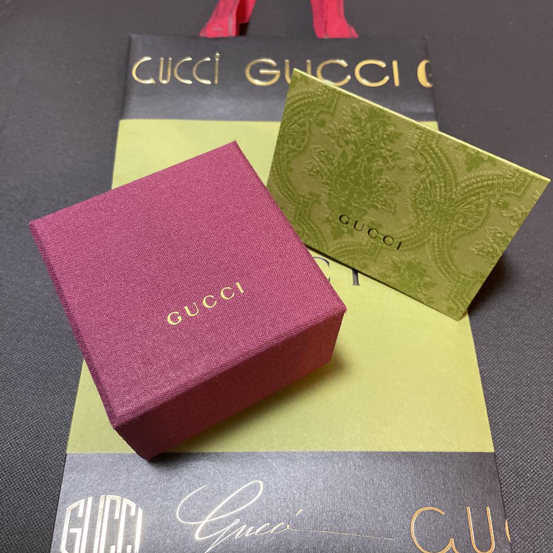 GUCCIイヤリング