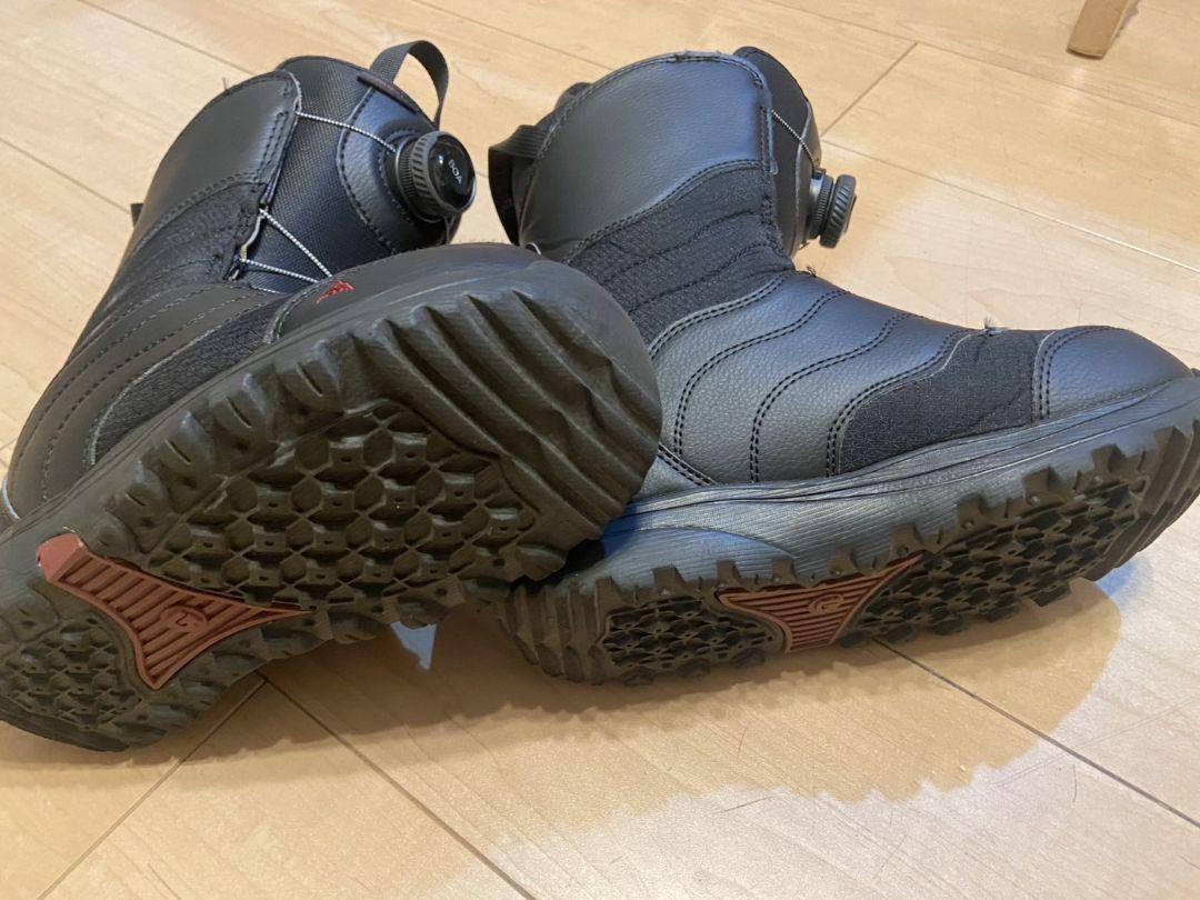 Burton ミント BOA® ワイド スノーボードブーツ22.5cm