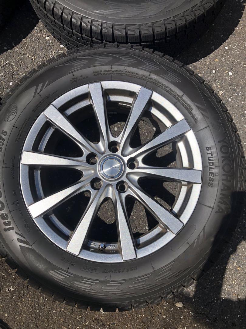 ヨコハマ　スタッドレスタイヤ　アルミホイール4本セット225/65R17