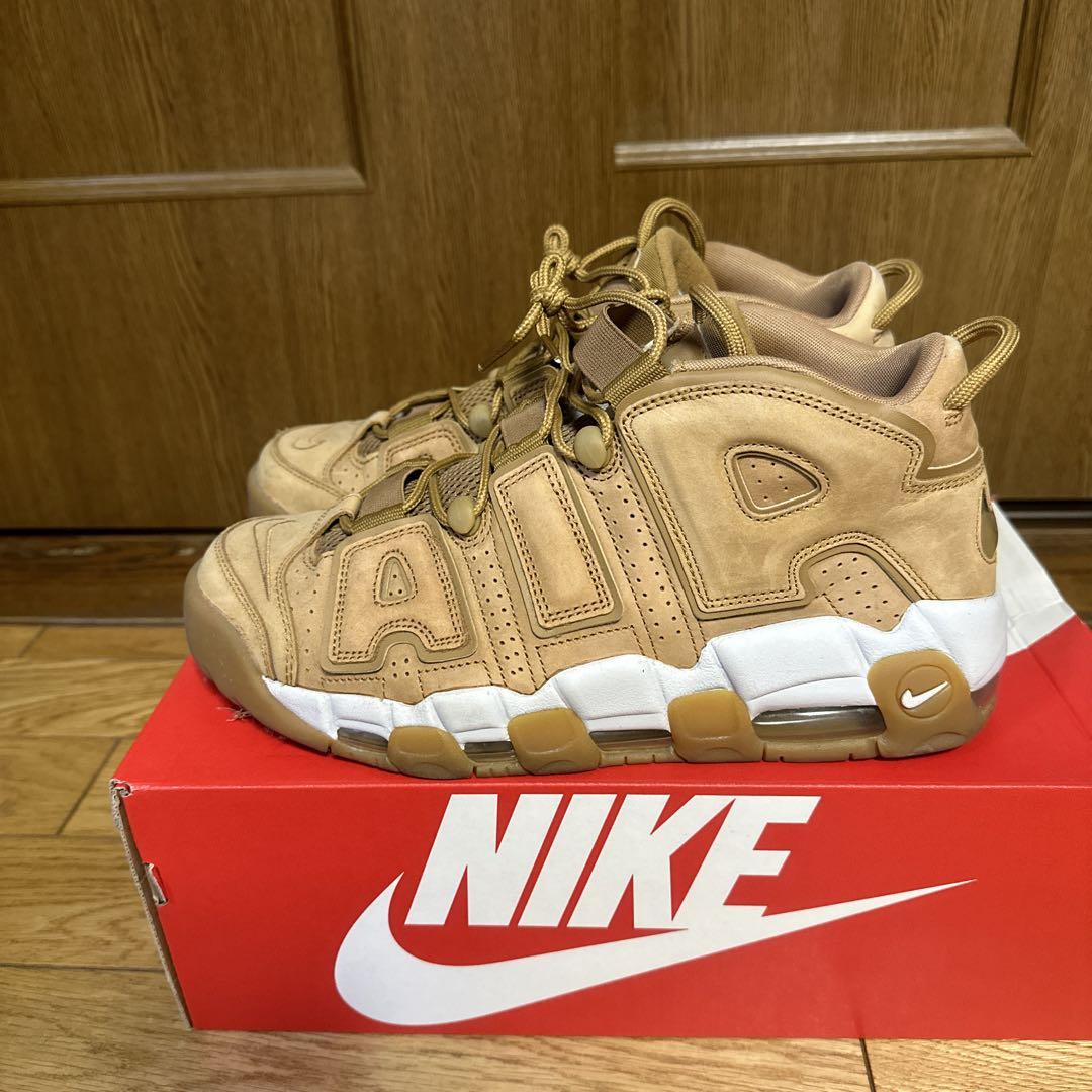 NIKEエアモアアップテンポ