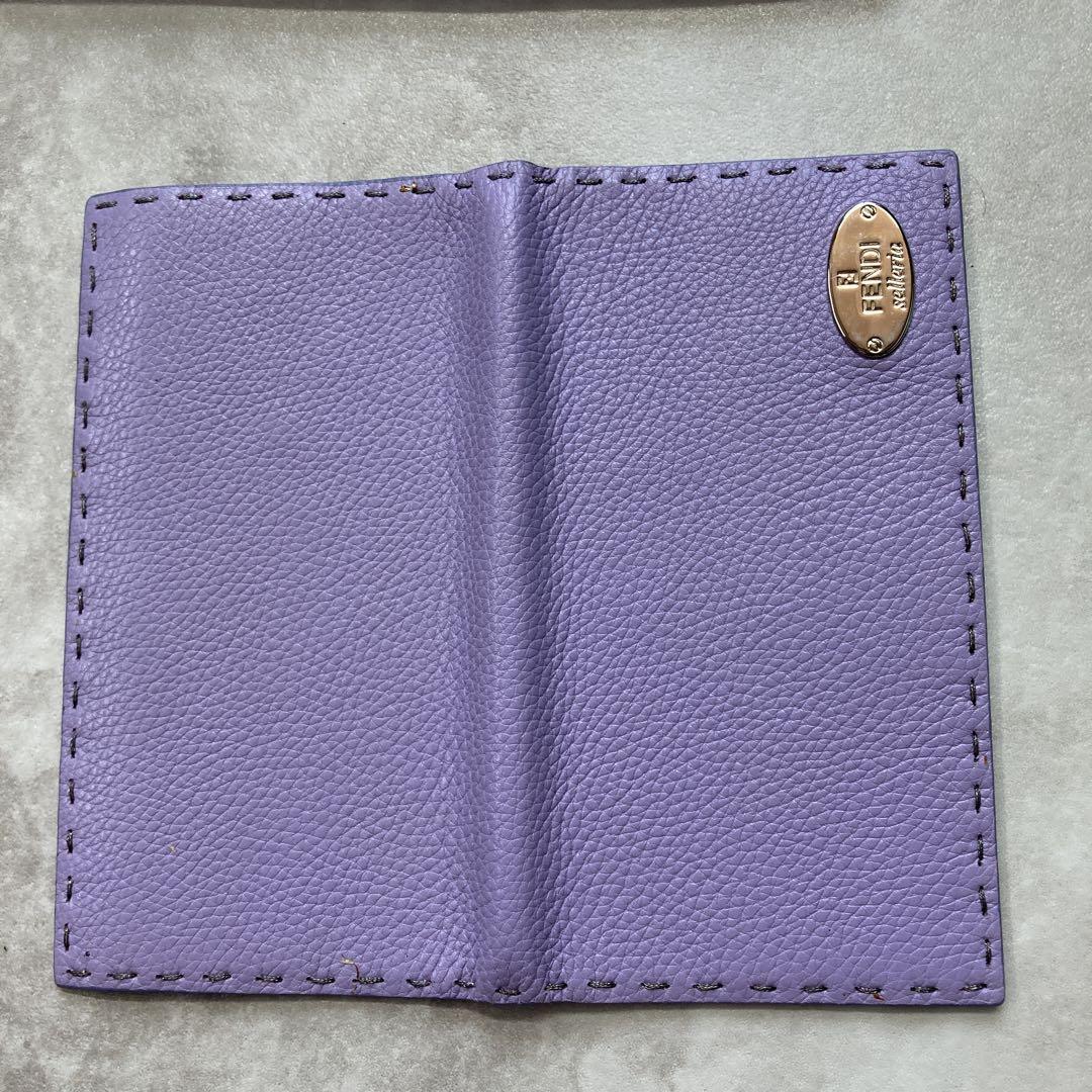 FENDI 手帳カバー 紫とベージュ