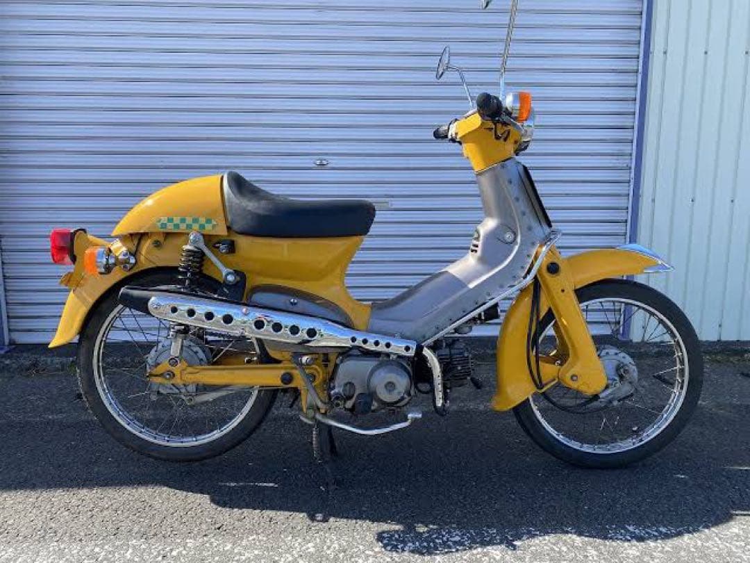 スーパーカブ カフェレーサーシートカウル