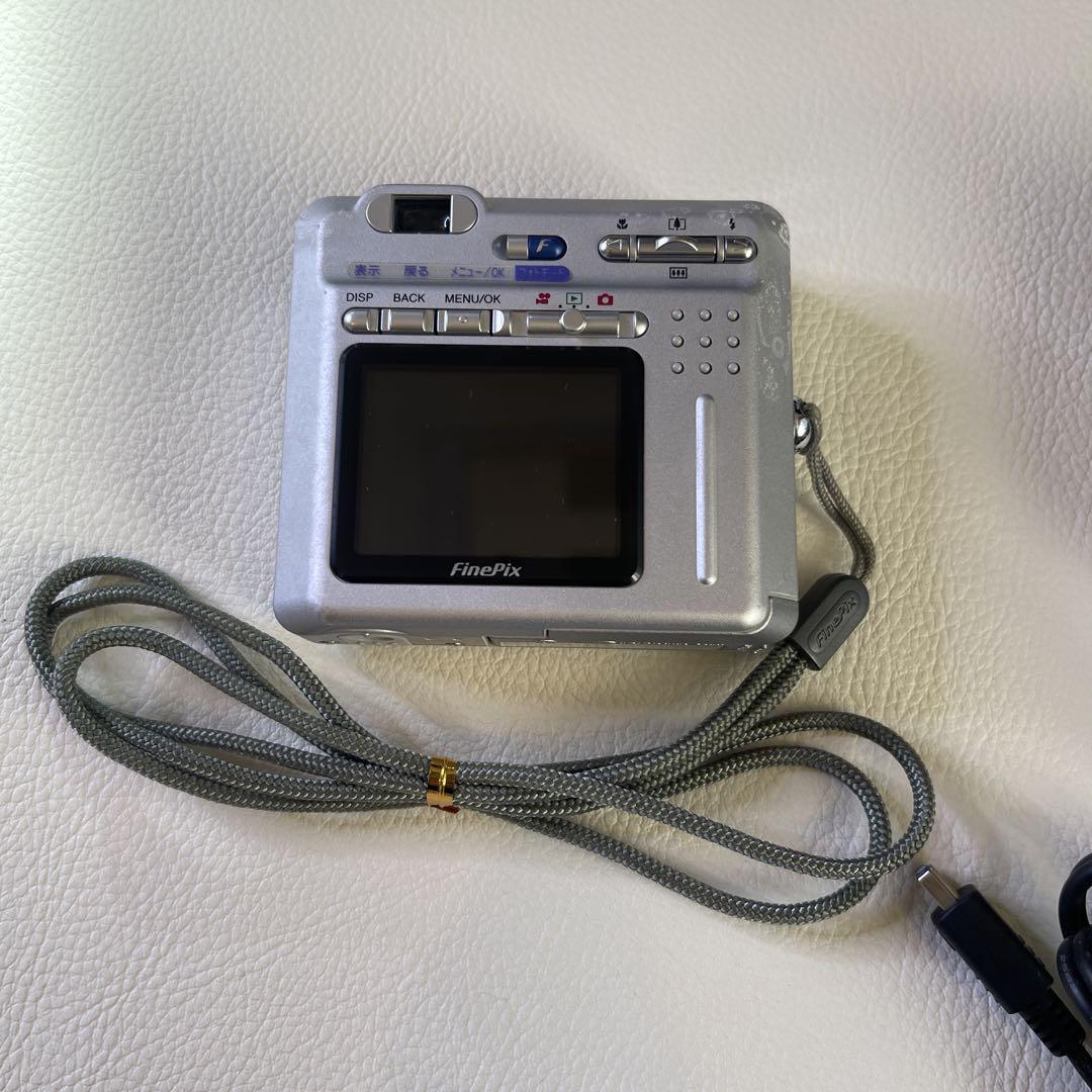 【商品　ジャンク】デジカメ　f 420 & μ（ミュー） 1020&XD128