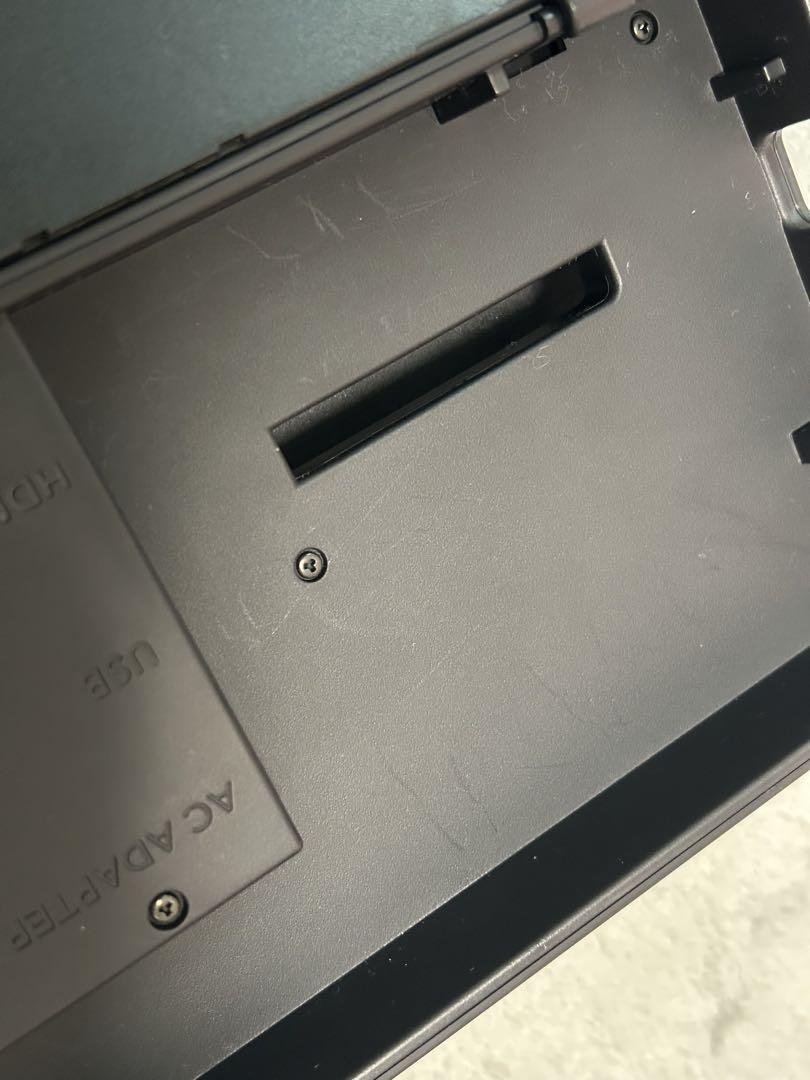 【ほぼ新品】Nintendo Switch ネオンブルー・ネオンレッド 完品