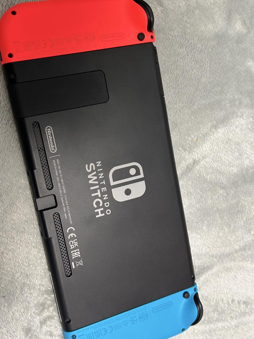 【ほぼ新品】Nintendo Switch ネオンブルー・ネオンレッド 完品