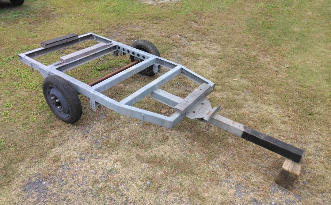 トレーラー (株)サン自動車工業製 ユニバーサル・トレーラー T3-1