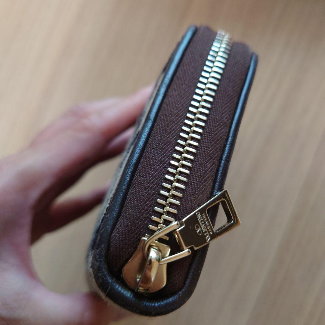 VALENTINO　長財布