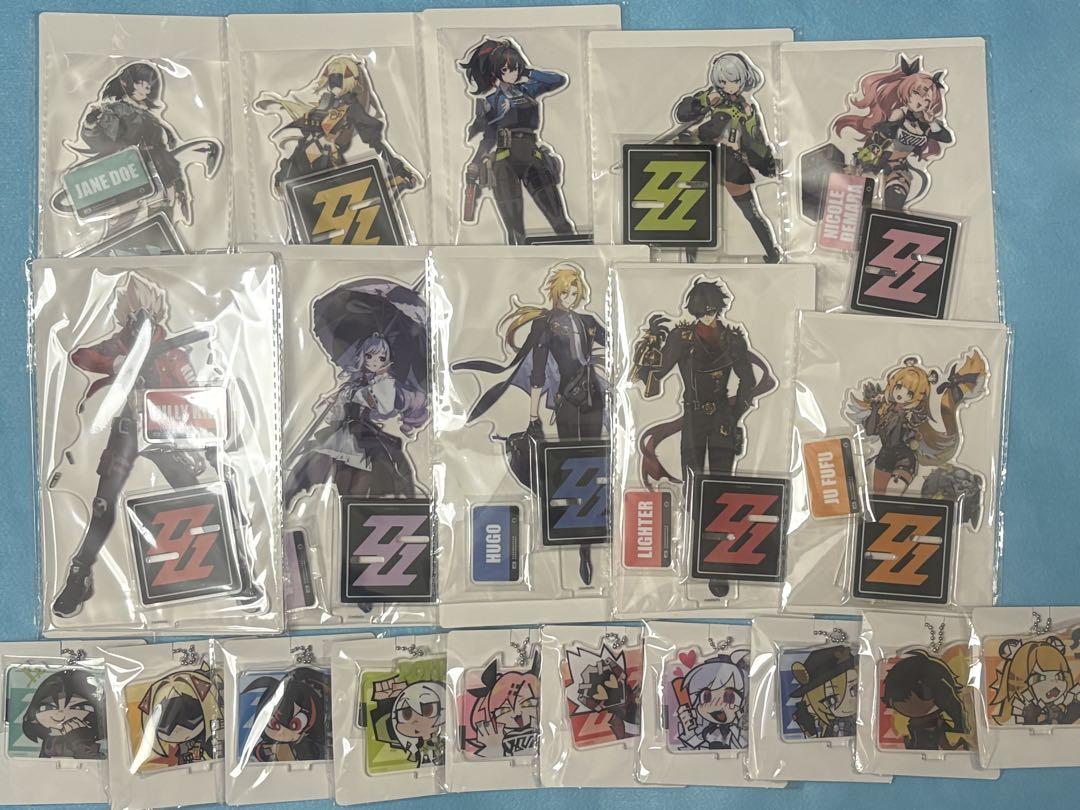 GiGO限定　ゼンレスゾーンゼロ　ビッグアクリルスタンド