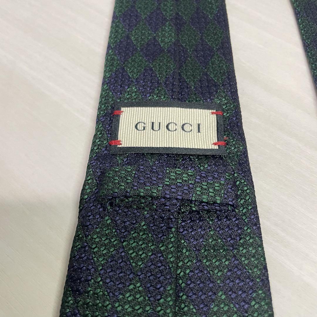 GUCCI☆現行タグ☆ネクタイ☆ひし形☆ダイヤ柄☆グリーン