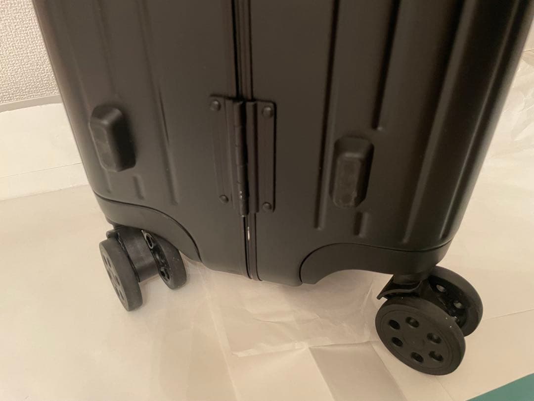 グリフィンランド スーツケース キャリーケース Mサイズ グリフィンランド スーツケース キャリーケース Mサイズ