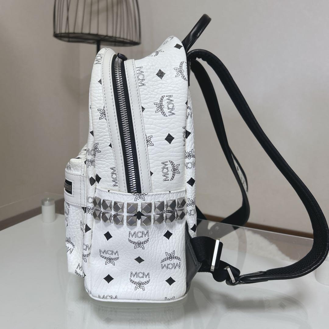 最終値下げ MCM リュック Sサイズ ホワイト 最終値下げ MCM リュック Sサイズ ホワイト
