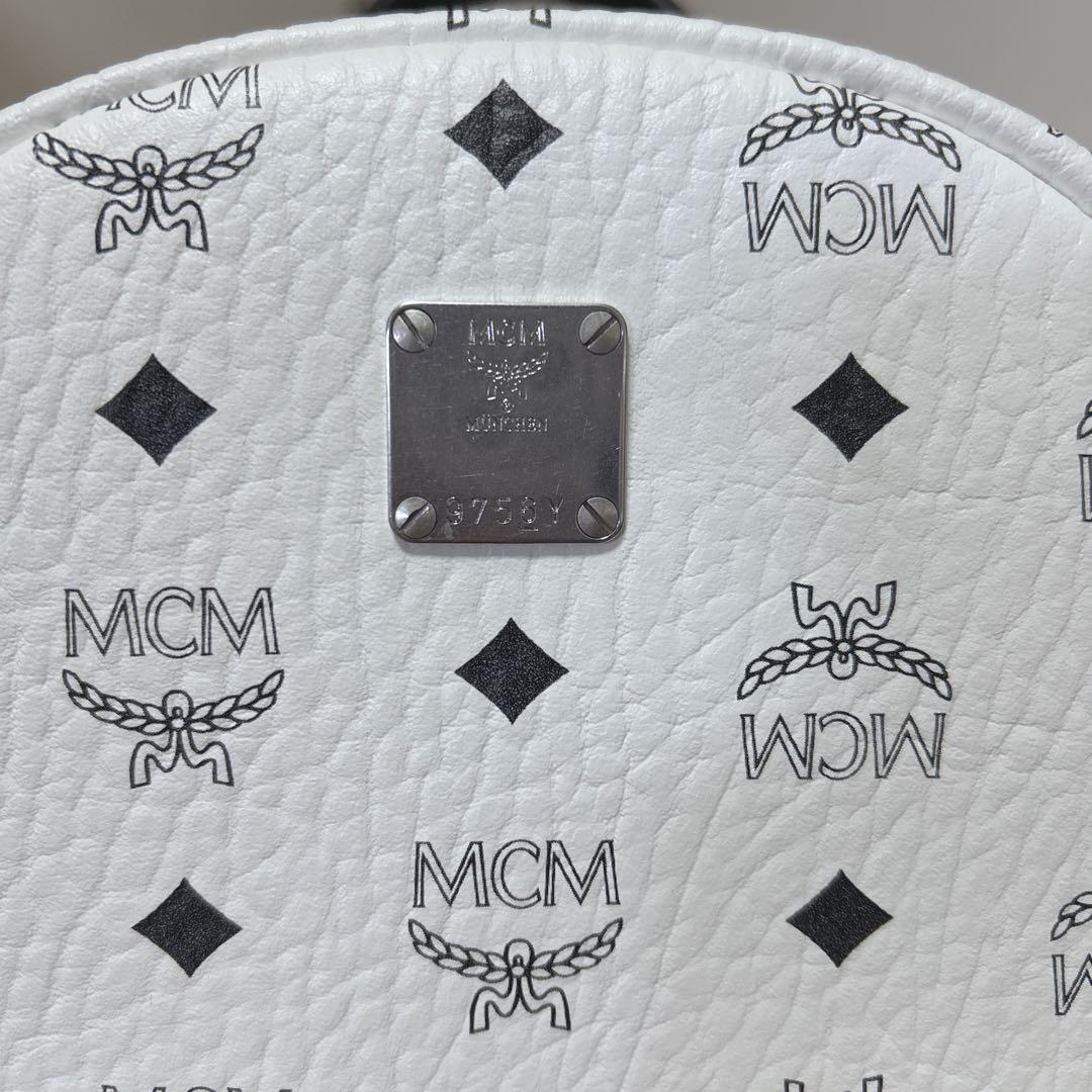 最終値下げ MCM リュック Sサイズ ホワイト 最終値下げ MCM リュック Sサイズ ホワイト