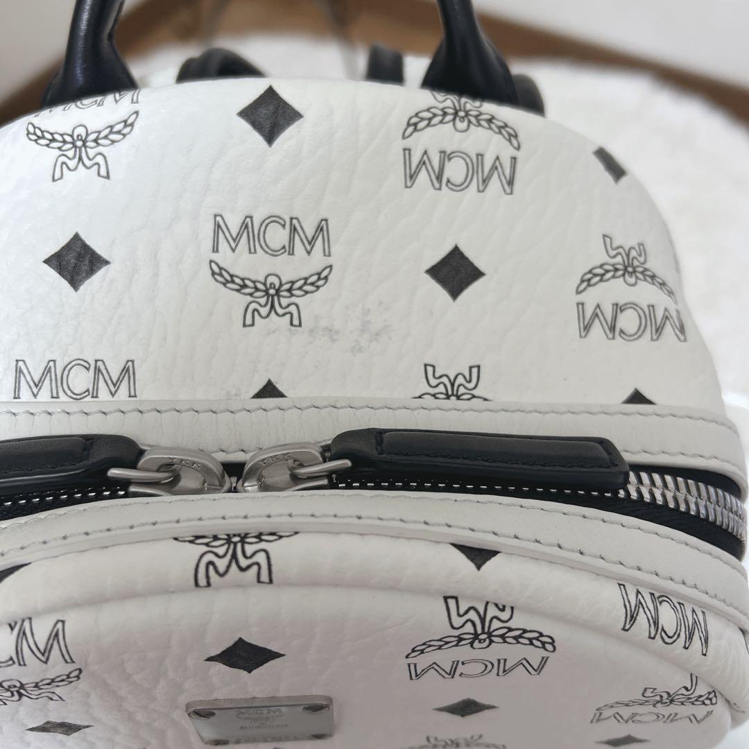 最終値下げ MCM リュック Sサイズ ホワイト 最終値下げ MCM リュック Sサイズ ホワイト