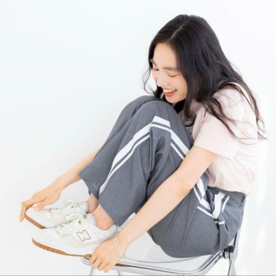 さ*さ様 【美品】New Balance 550 24cm