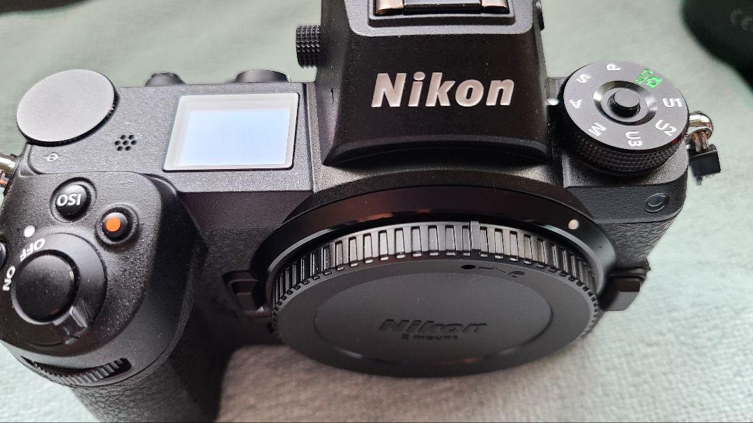 ニコン NIKON Z6 ボディ シャッター2200回 美品 ニコン NIKON Z6 ボディ シャッター2200回 美品