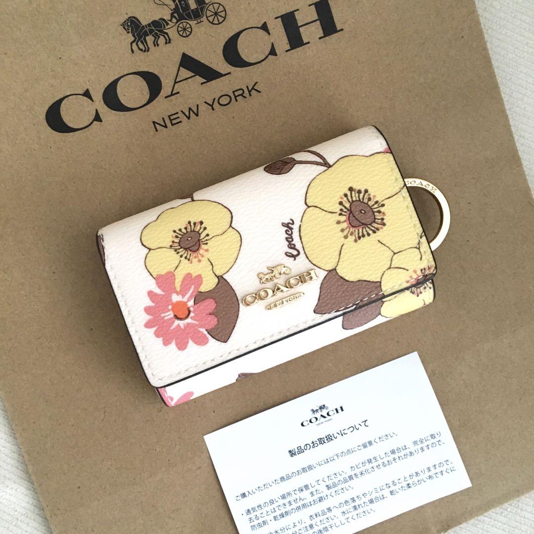 新品★COACH コーチ　定価25,300円　レザー　花柄　5連　キーケース 新品☆COACH コーチ 定価25,300円 レザー 花柄 5連キーケース