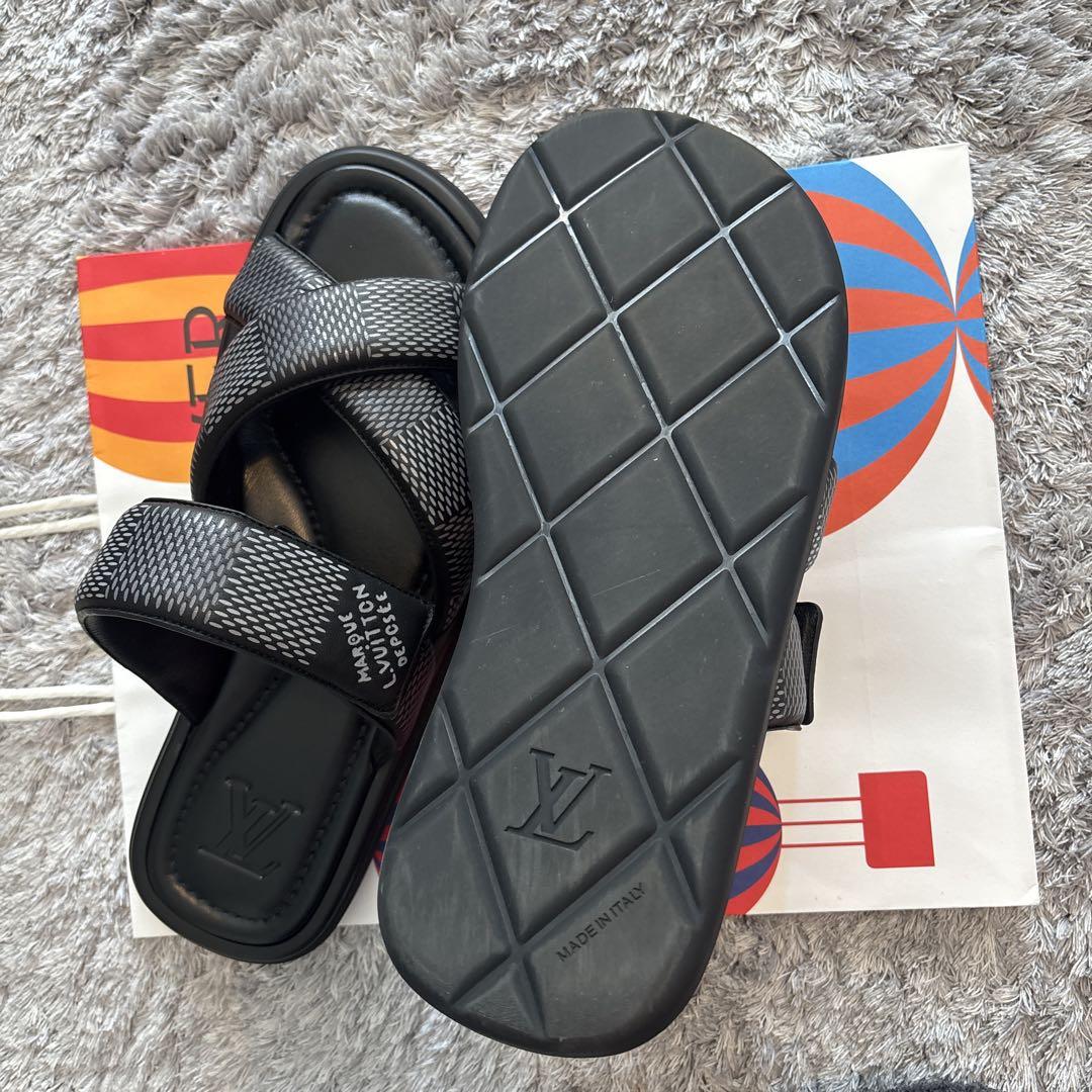LOUIS VUITTON LV ヴェニス　ミュール ブラック