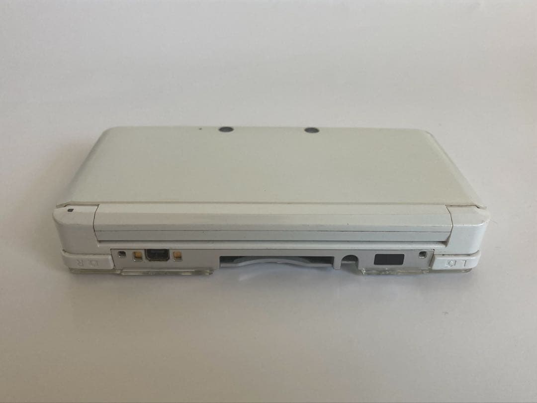 ニンテンドー任天堂3DS本体 ソフト4本