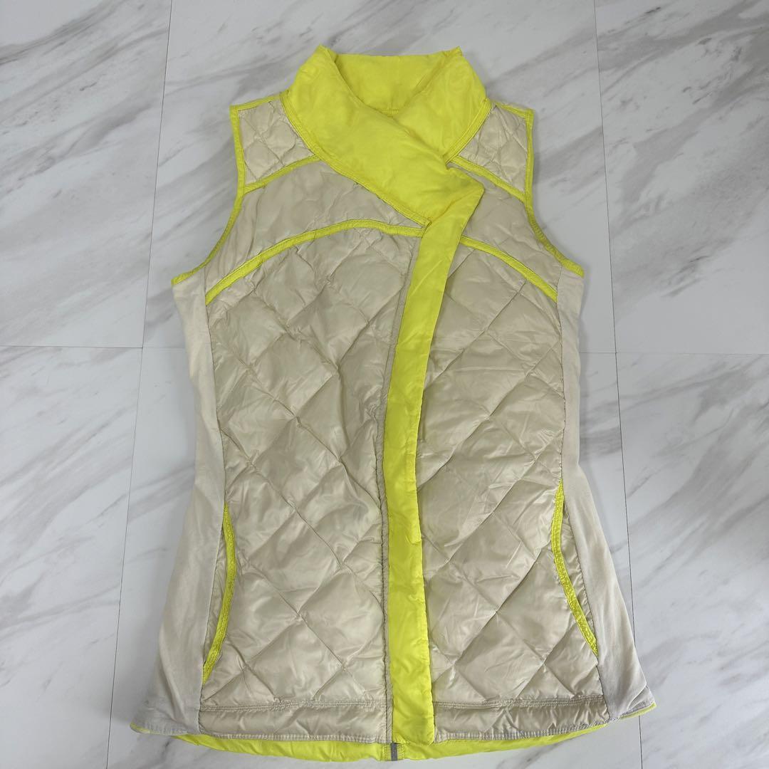 ルルレモン　lululemon 中綿　ベスト　リバーシブル　イエロー　蛍光色 ルルレモン lululemon 中綿 ベスト リバーシブル イエロー 蛍光