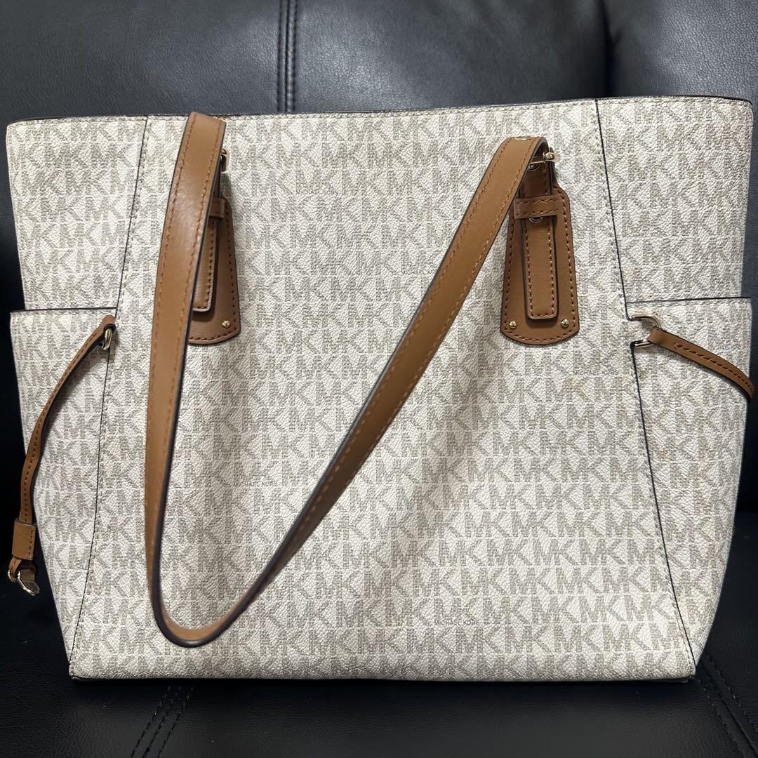 【美品】MICHAEL KORS MKロゴトートバッグ ホワイト×ベージュ