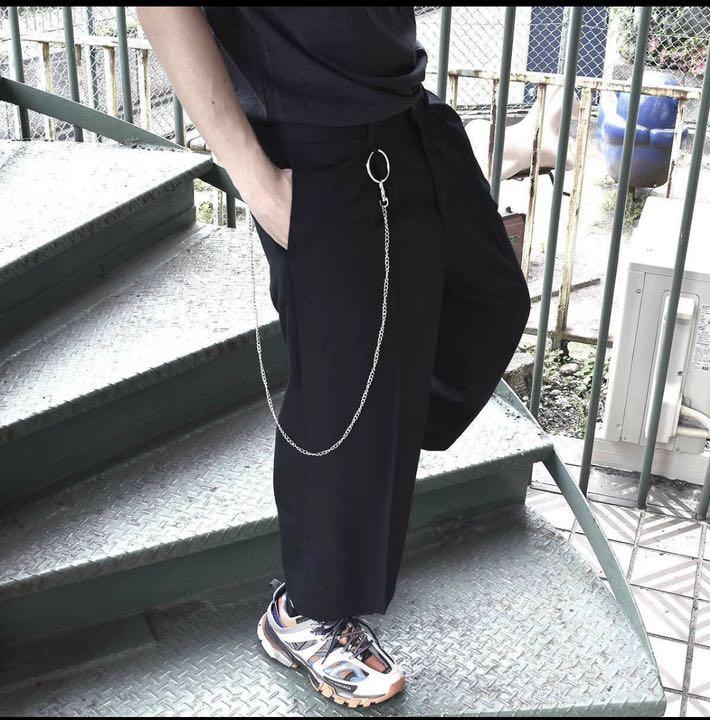 メルカリ Cray Tokyo Chain Wide Torousers Black スラックス 6 0 中古や未使用のフリマ メルカリ Cray Tokyo Chain Wide Torousers Black スラックス 6 0 中古や未使用のフリマ