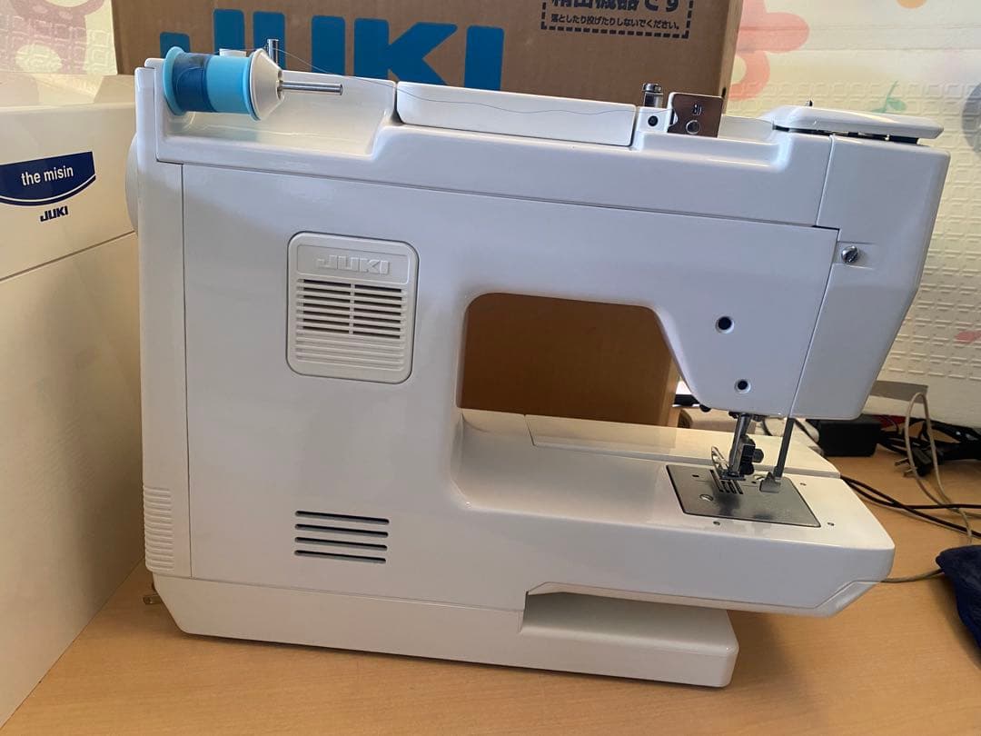 【美品】JUKI 家庭用コンピュータミシン HZL-7800 【美品】JUKI 家庭用コンピュータミシン HZL-7800