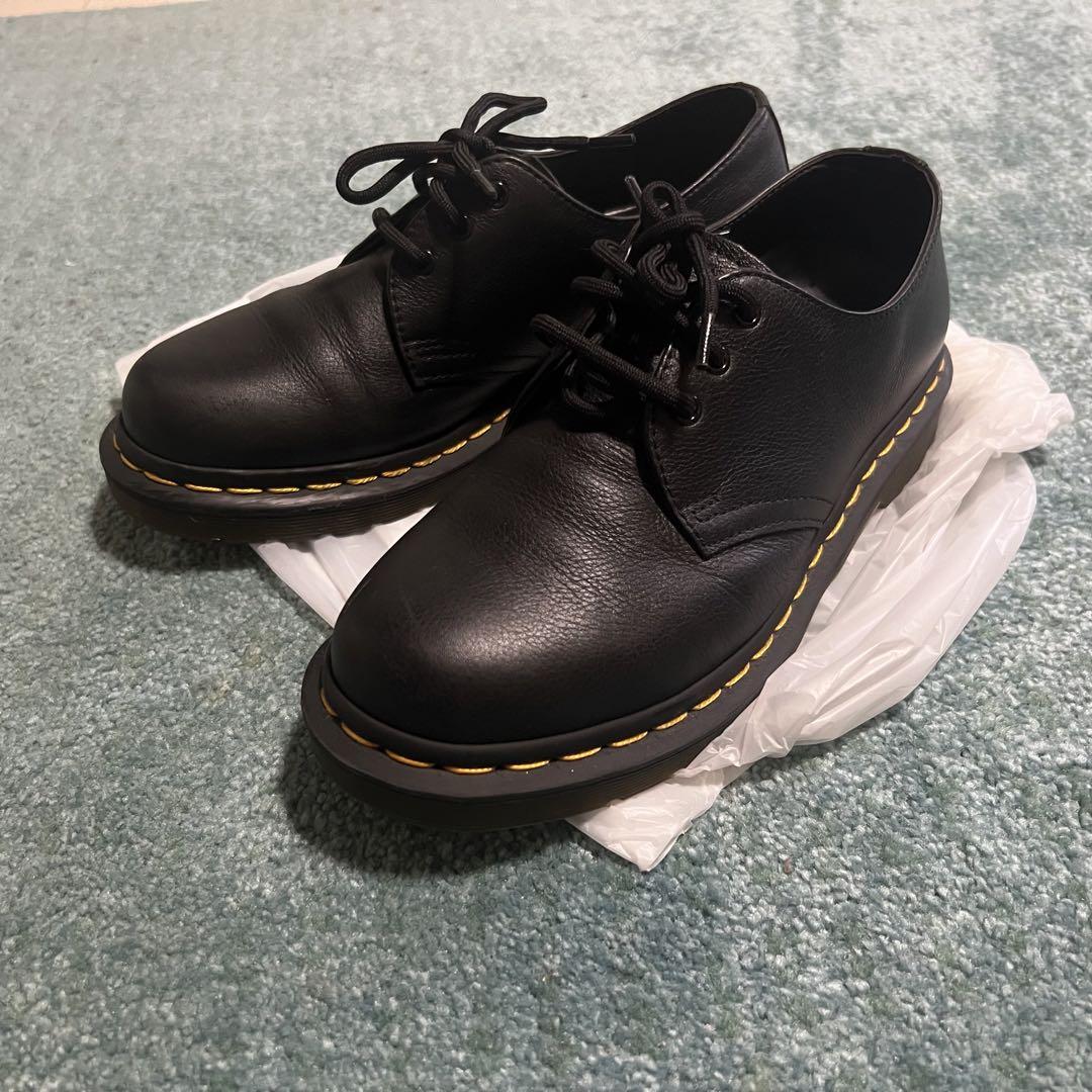 【うさぎぐぐ様】Dr. Martens 黒 レザー 3ホールシューズ