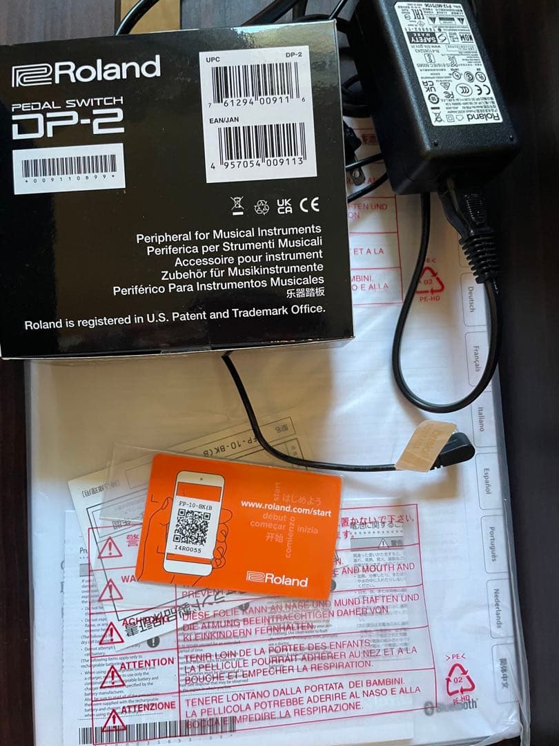 Roland FP-10 88鍵 デジタルピアノ 譜面台付き