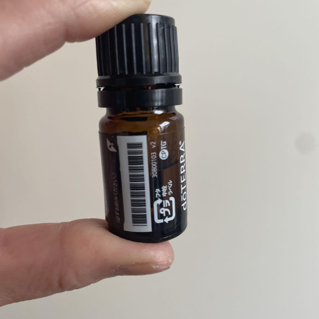 doTERRA ドテラ ローマンカモミール 5mL 7割程度 - メルカリ